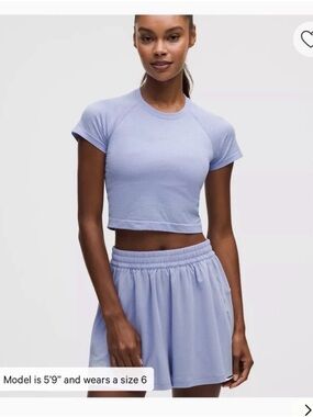 Swiftly Tech Cropped Serene Blue/Dusty Lilac Size 8